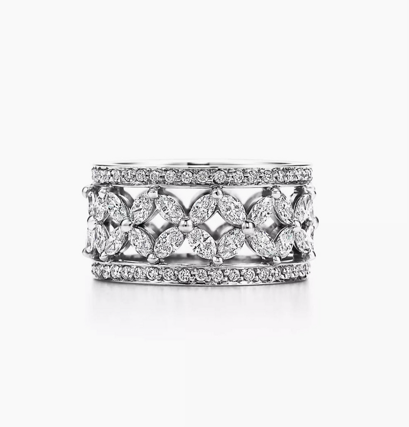 Florence Elegant Eternity Band