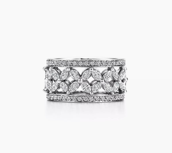 Florence Elegant Eternity Band
