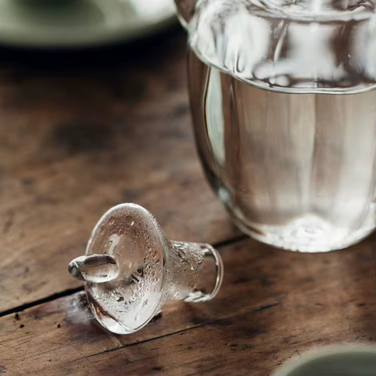 Siovhan Glass Tea Kettle