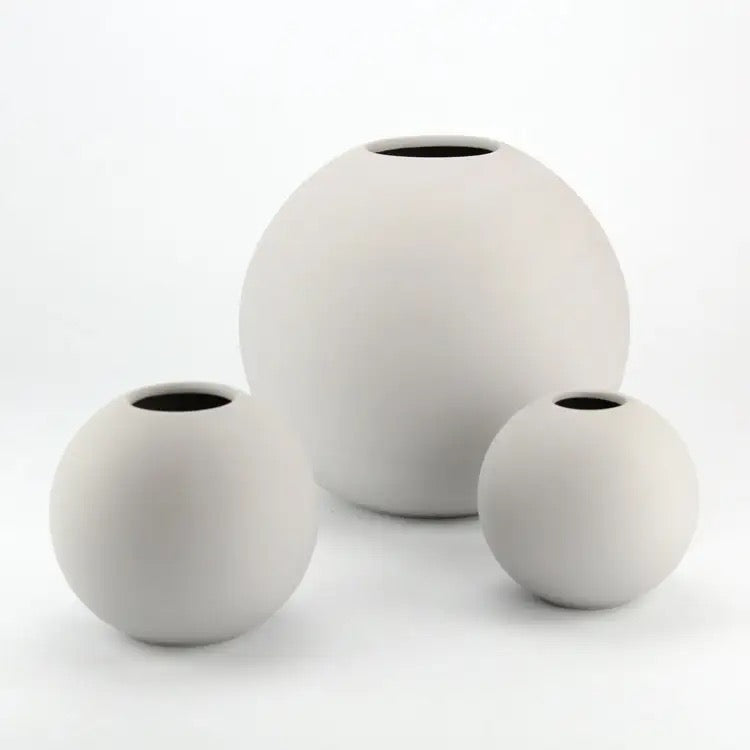 Kobi Ceramic Matte Vase