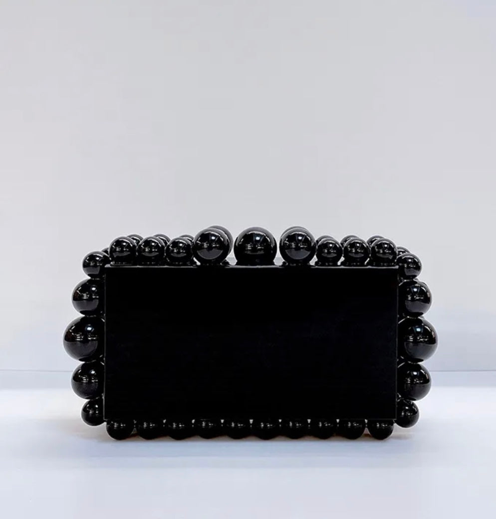 Yendi Black Clutch